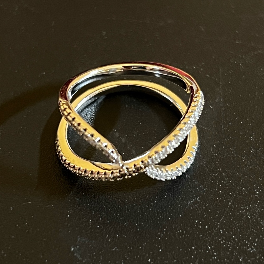 New Silver Bronzo Crystal Crossover “X” Ring Size 6 Stackable Stylish